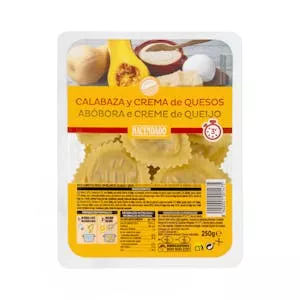 Pasta fresca medialunas calabaza y crema de quesos Hacendado Mercadona